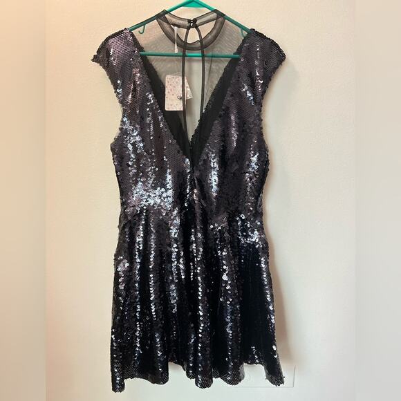 Free People Dance Til Dawn Sequin Mini Dress Size Medium - Picture 7 of 9